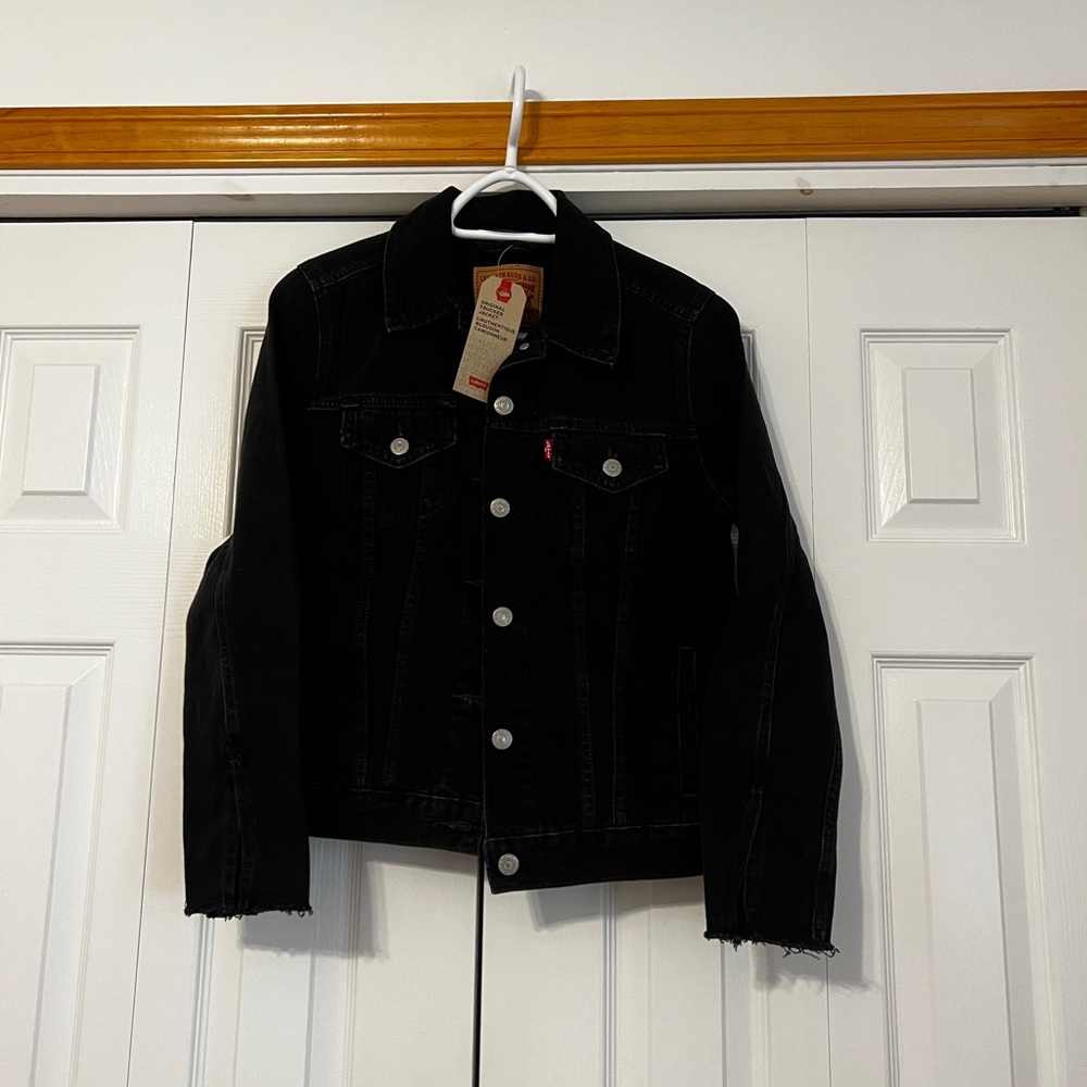 Levis Trucker Jean Jacket NWT